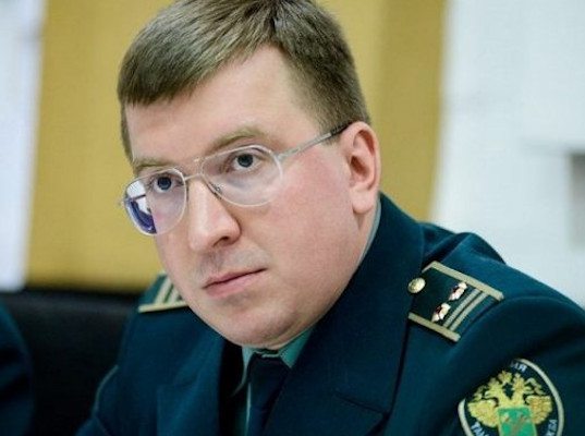 Суд заочно арестовал сбежавшего на Украину таможенника - Криминал