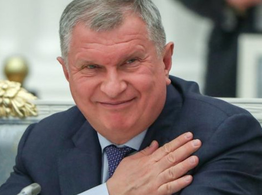Для исполнения желания Сечина придется изменить закон, что приведет к потере Газпромом монополии на экспорт - Обзор прессы