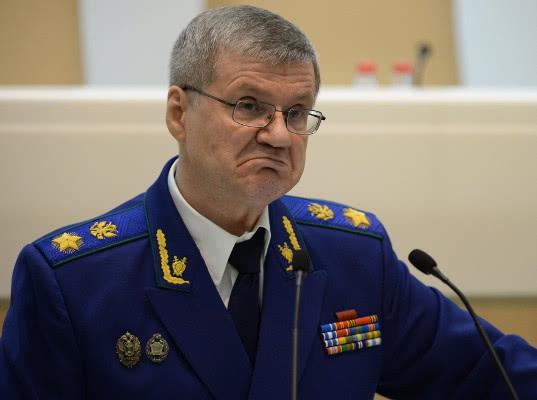 Чайка заявил, что массовые случаи насилия над зэками выявлены в половине регионов РФ