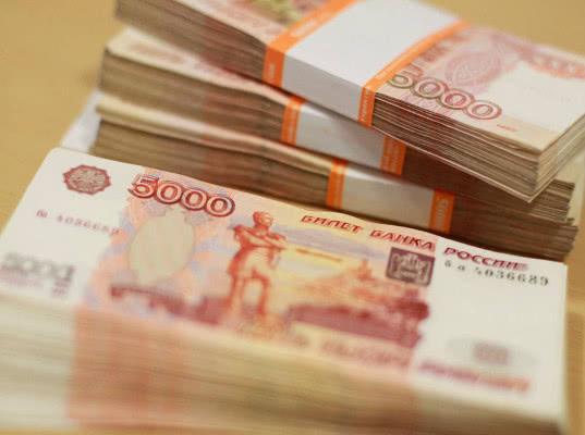 Миллионы в карманах и багаже: челябинские таможенники выявили незадекларированные денежные средства