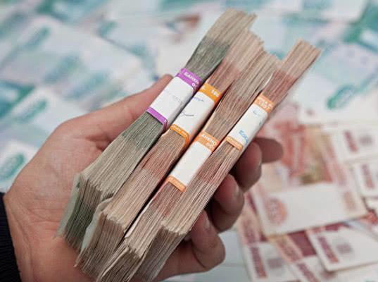 Медведев распорядился единовременно заплатить пострадавшим в «Зимней вишне» по 400 тыс. руб.