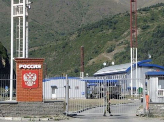 Делегация ЕЭК ознакомилась с ситуацией на кыргызско-казахской границе