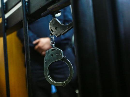 В Дагестане у замглавы республиканской таможни при обыске нашли 1 млн рублей и доллары