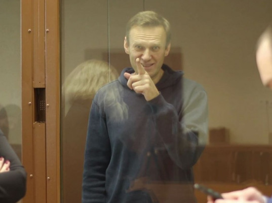 Прокурор потребовала оштрафовать Навального на 950 000 рублей по делу о клевете