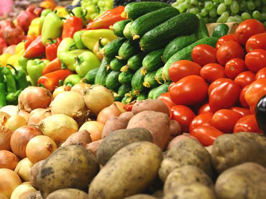 Глава Южной Осетии рассказал о ввозе продуктов через границу с РФ