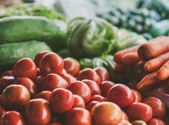 Простой вход: РФ просит тарифную льготу на ввоз плодоовощной продукции