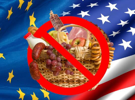 ЕС рассматривает введение торгового эмбарго против РФ