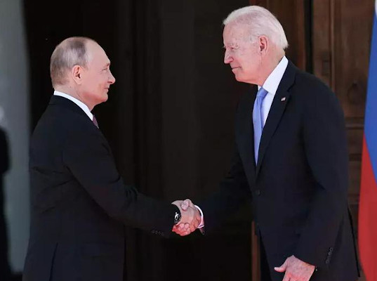 Кремль подвел итоги встречи Путина и Байдена