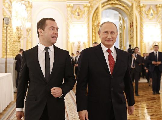Путин назначил Дмитрия Медведева своим заместителем в президентском Совете по науке и образованию