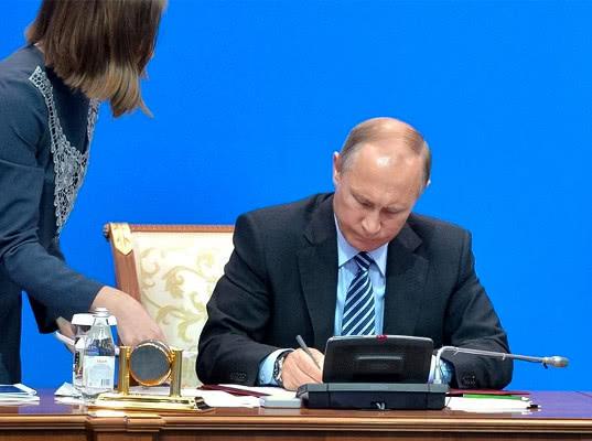 Президент ратифицировал соглашение о драгоценностях