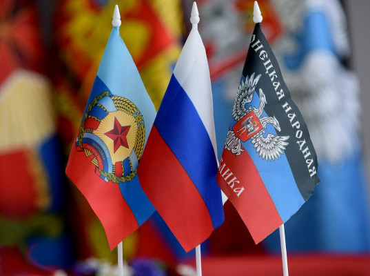 Евросоюз подозревает Россию в попытке интегрировать самопровозглашенные ДНР и ЛНР