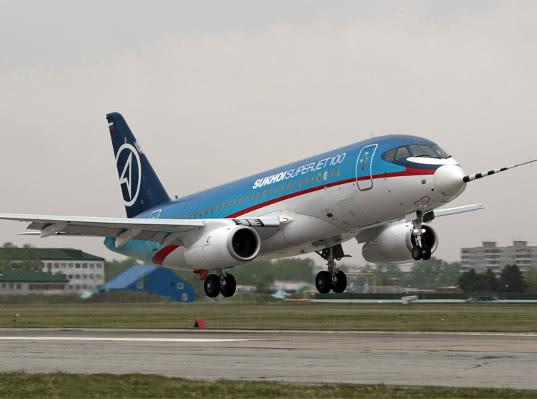 Россия намерена поставить Словении 15 самолетов SSJ 100