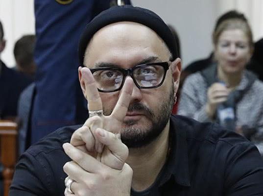 Суд отпустил Кирилла Серебренникова из-под домашнего ареста
