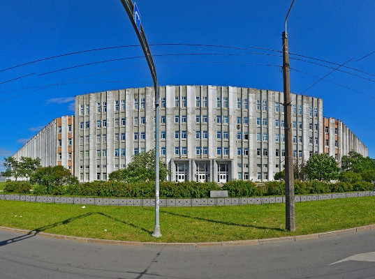 Таможенная академия отменяет закон Петербурга