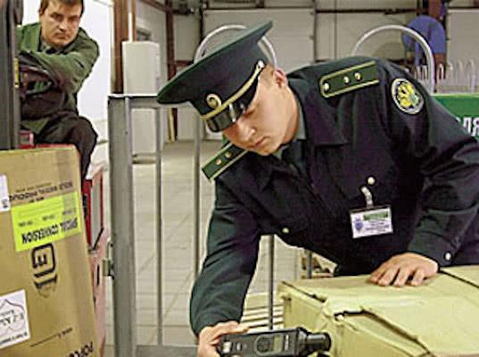 Увеличено количество постов досмотра на Крымском мосту со стороны Кубани