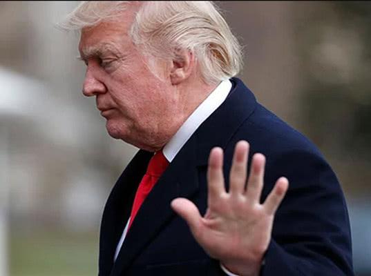 Трамп о назначении Мюллера: Это конец моего президентства, со мной покончено 