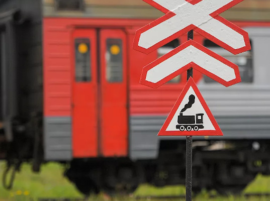 Таджикистан и Узбекистан хотят построить новую железную дорогу