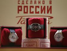 Петродворцовый часовой завод открывает бутик в Париже 