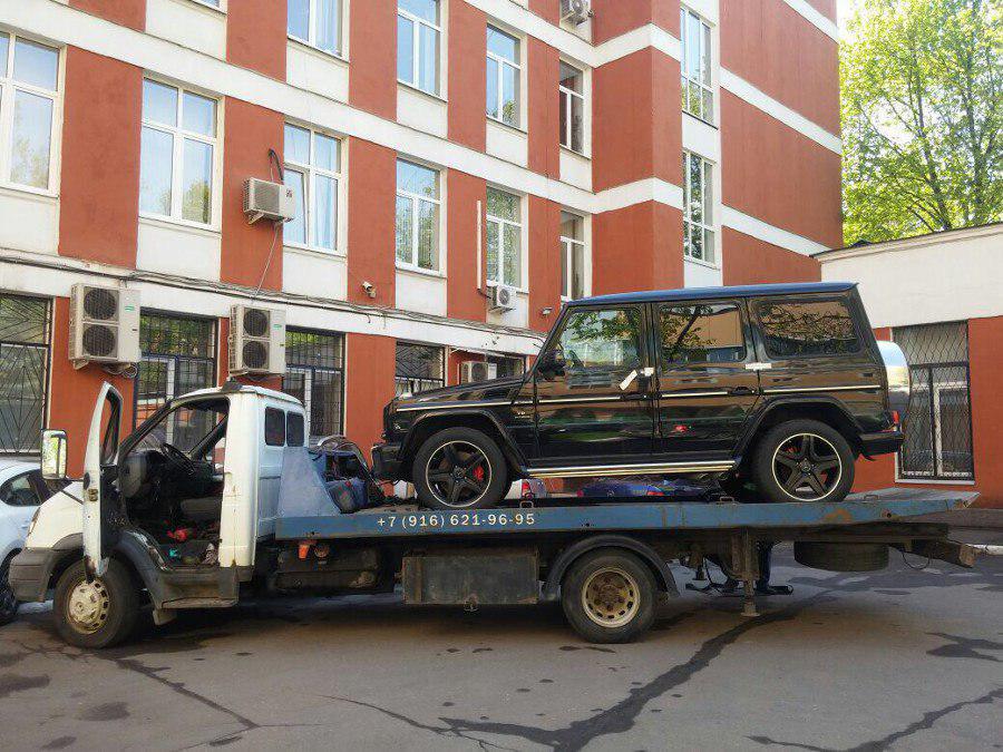 Приставы арестовали Gelandewagen сына вице-президента ЛУКОЙЛа