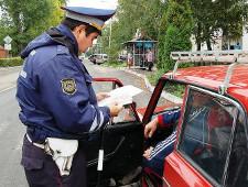 В МВД уточнили правила остановки автомобилей на дорогах для проверки документов