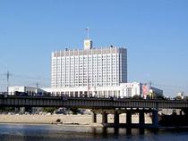 Правительство резко увеличило финансирование силовиков и чиновников