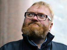 Милонова избили на парковке в Петербурге