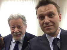 Навальный и адвокат Усманова выступили за видеотрансляцию своего процесса. Судья отказала
