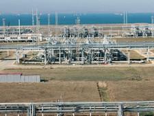 "Таманьнефтегаз" в марте 2017 года увеличил перевалку нефтепродуктов и СУГ
