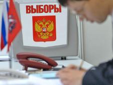 Госдума перенесла выборы президента на день присоединения Крыма и отменила открепительные